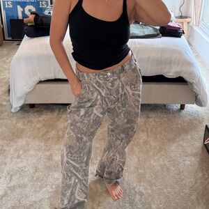 Abercrombie & Fitch Men’s Camouflage Pants